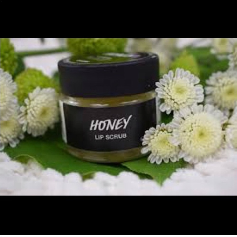 LUSH Honey Lip Scrub NWT - Picture 2 of 7